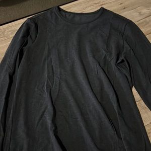 LuluLemon 5 year basic tee, long sleeve, Color - Navy, Size - Large